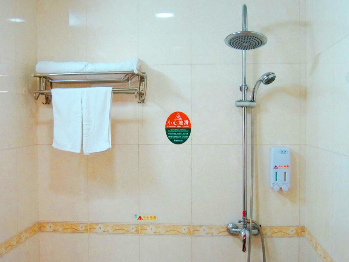 GreenTree Inn Beijing Yanqing District Gaota Road Express Hotel Buitenkant foto